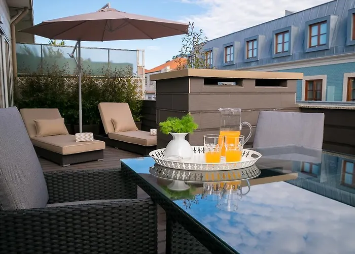 Simon Guest Apartments